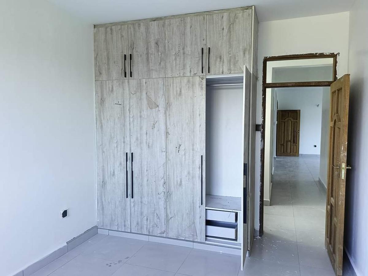 Serviced 3 Bed Apartment with En Suite at Tausi Road - 7