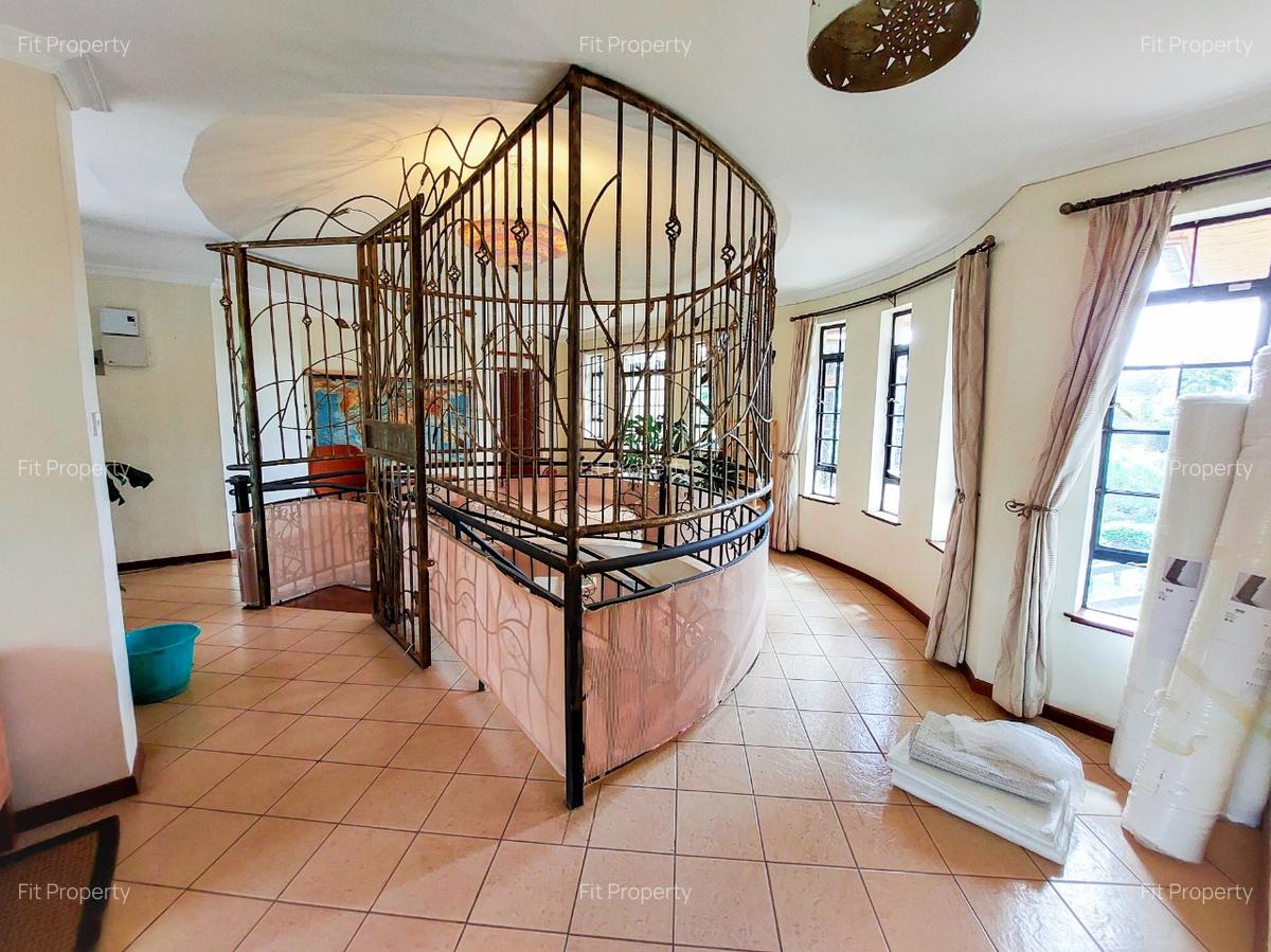 4 Bed House with En Suite at Nairobi - 9