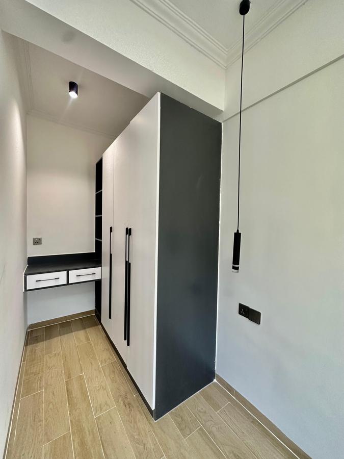 1 Bed Apartment with En Suite in Westlands Area - 11