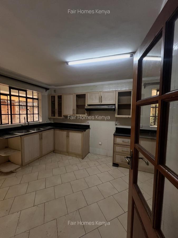 5 Bed Townhouse with En Suite at Kileleshwa - 8