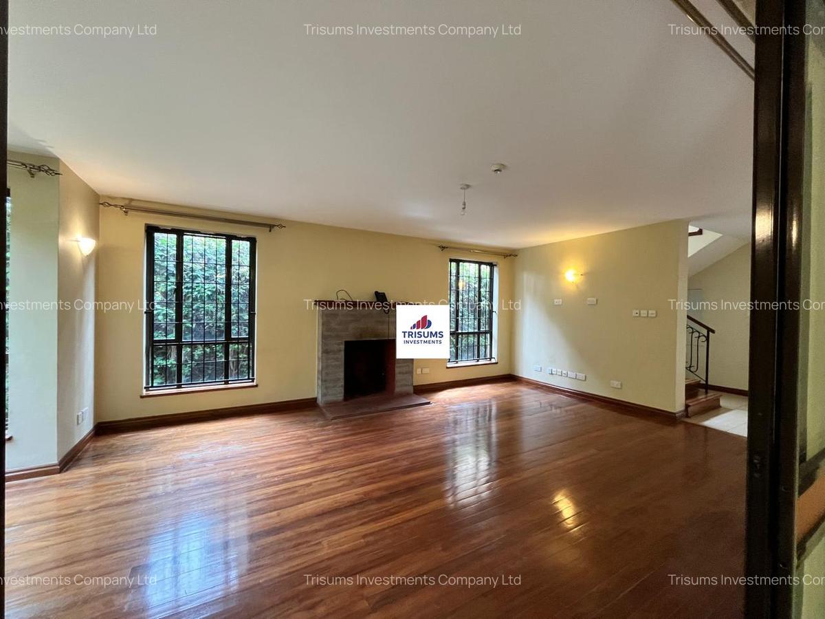 4 Bed House with En Suite in Runda - 4