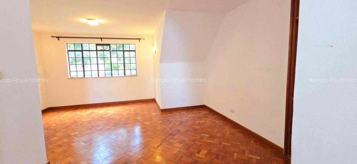 4 Bed Townhouse with En Suite at Lavington Green - 14