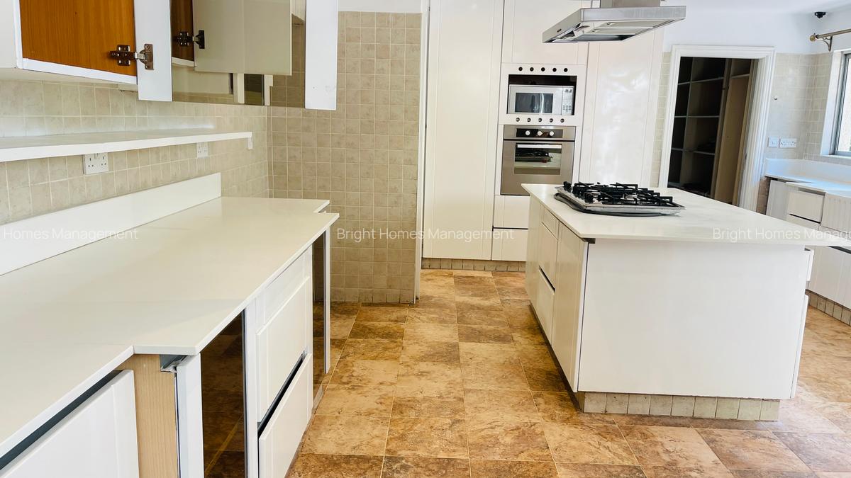 4 Bed Villa with En Suite in Muthaiga - 10