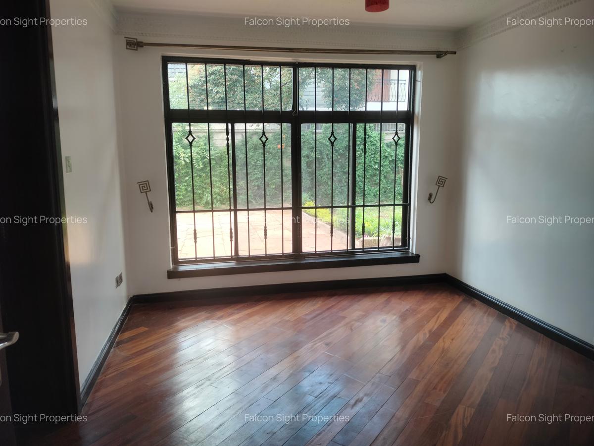 Commercial Property with Backup Generator at Few Minutes Drive To Gigiri - 20