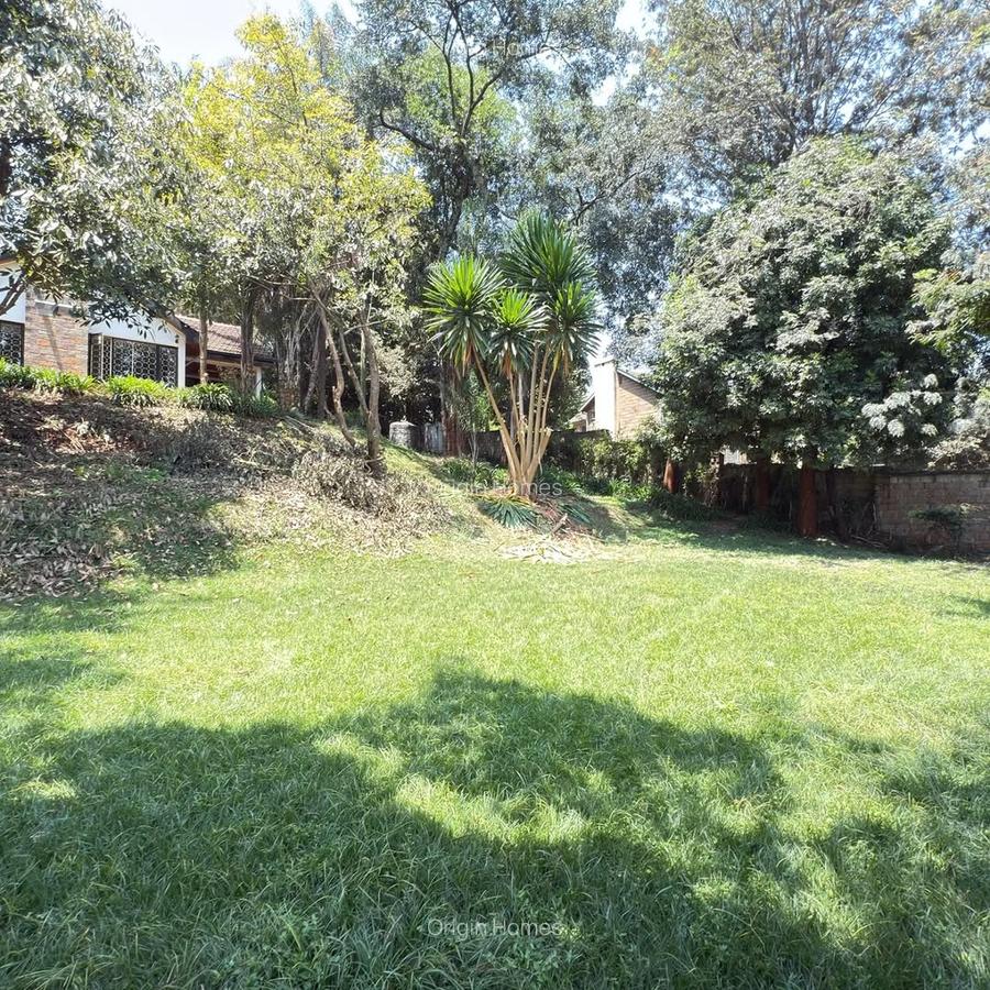 4 Bed House with En Suite at Kyuna - 2