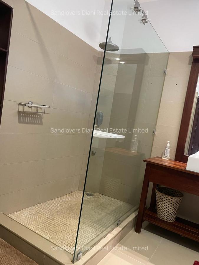 Furnished 1 Bed Apartment with En Suite in Diani - 11