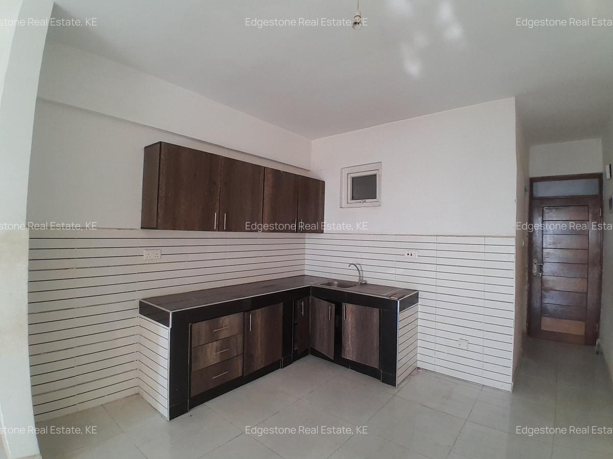 2 Bed Apartment with En Suite in Bamburi - 5