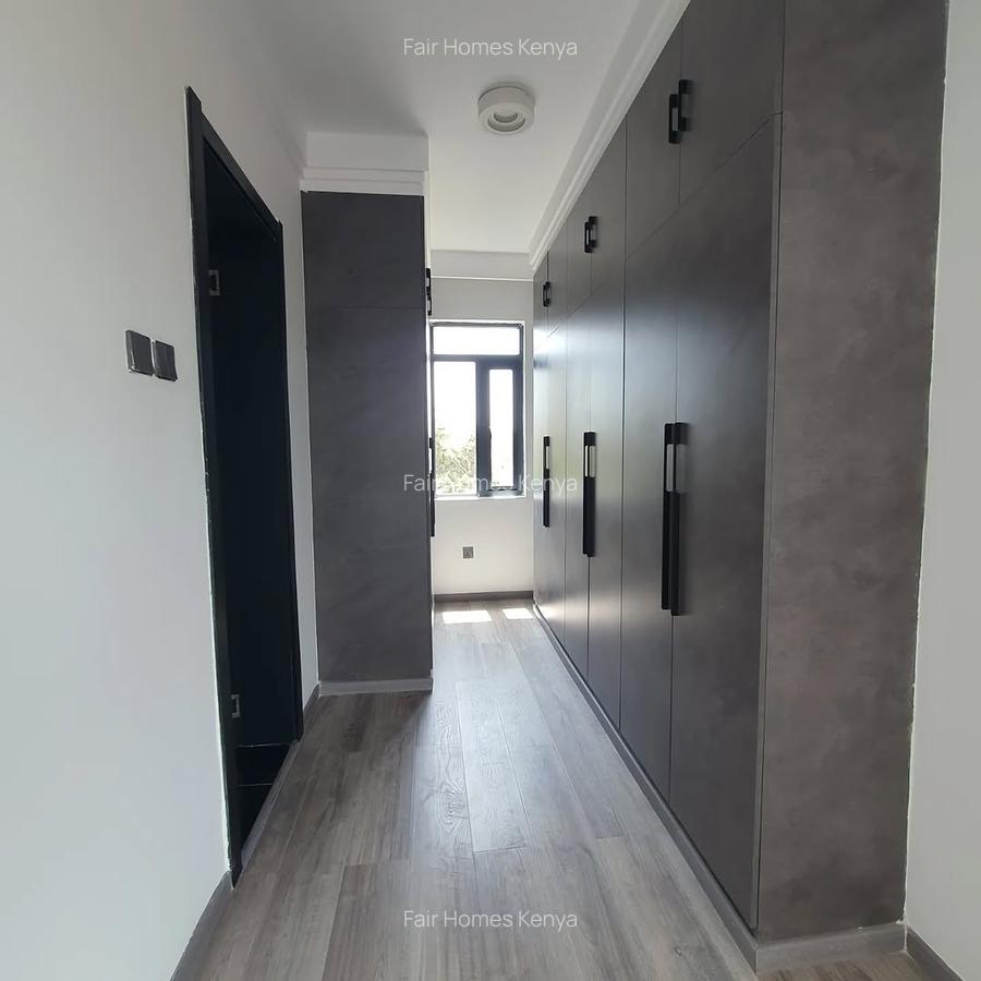 4 Bed Apartment with En Suite at Othaya Road - 6