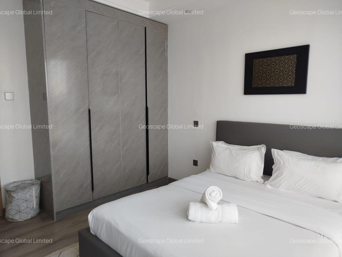 Furnished 3 Bed Apartment with En Suite in Riverside - 4