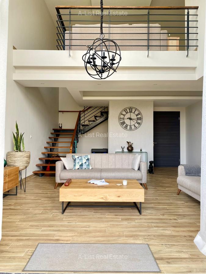 4 Bed Apartment with En Suite at Riverside Drive - 7