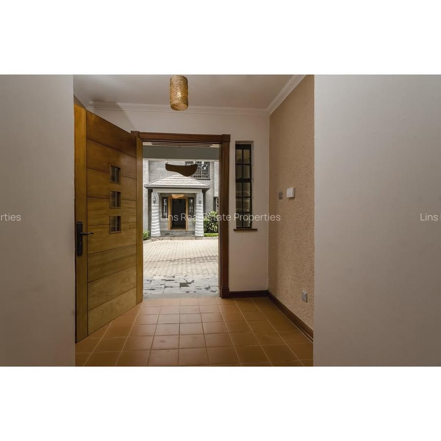 4 Bed Townhouse with En Suite at Peponi Gardens - 10