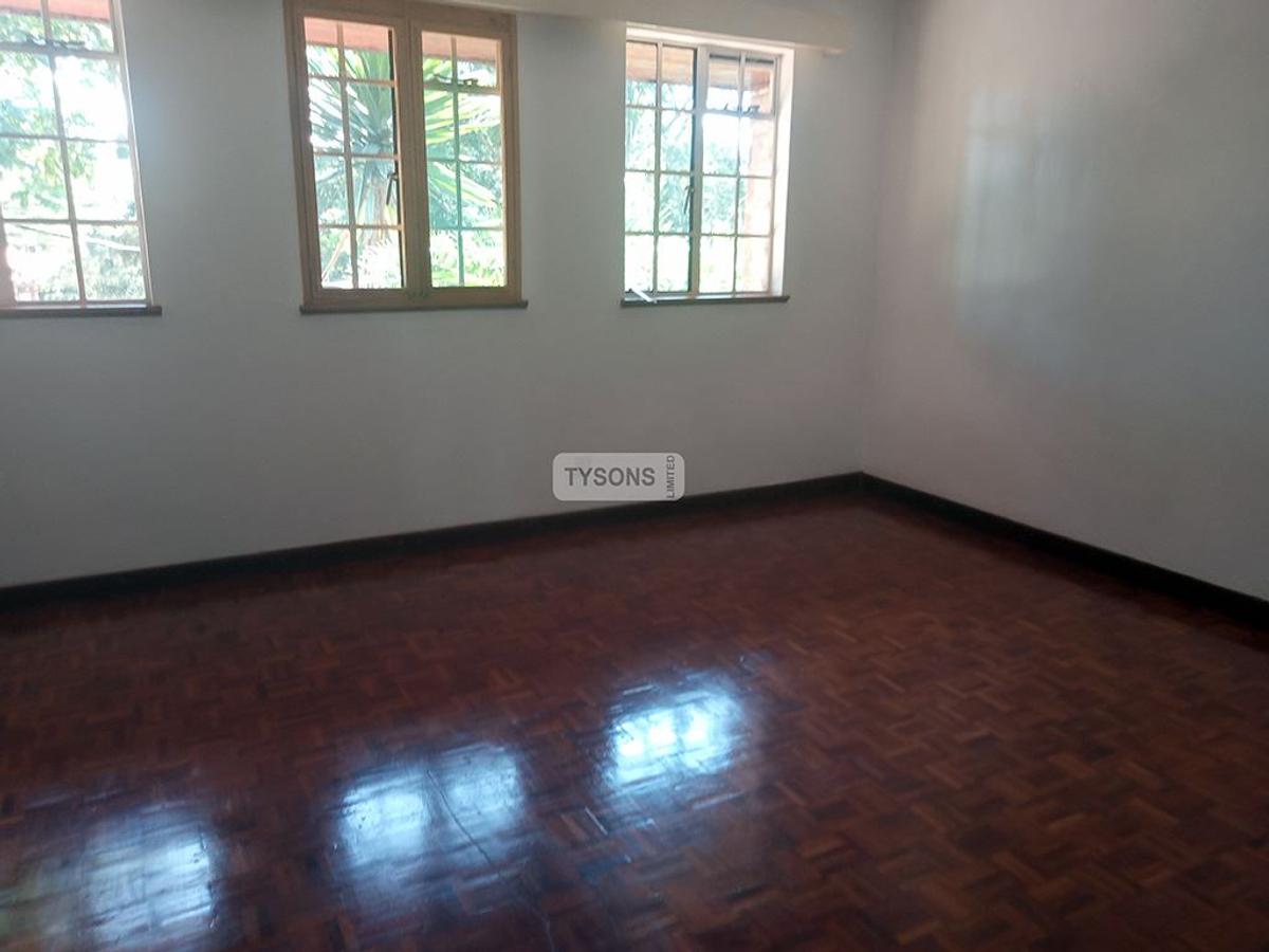 4 Bed Townhouse with En Suite in Muthaiga - 5