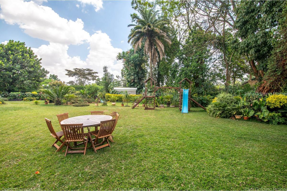 4 Bed Townhouse with En Suite in Loresho - 3