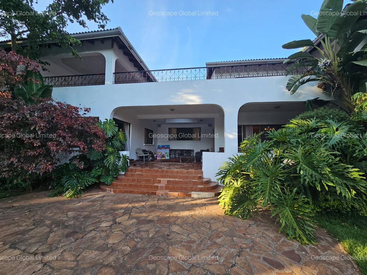5 Bed House with En Suite in Kitisuru - 2