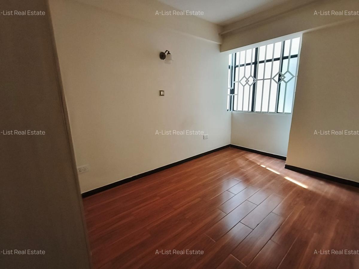 3 Bed Apartment with En Suite at Denis Pritt - 9