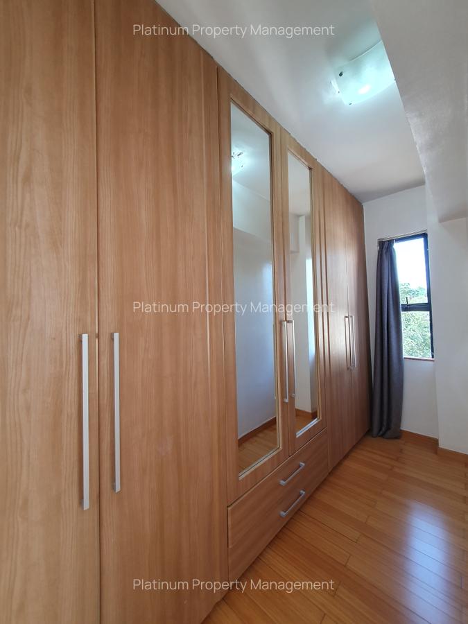 Serviced 2 Bed Apartment with En Suite at Westlands Rd - 13