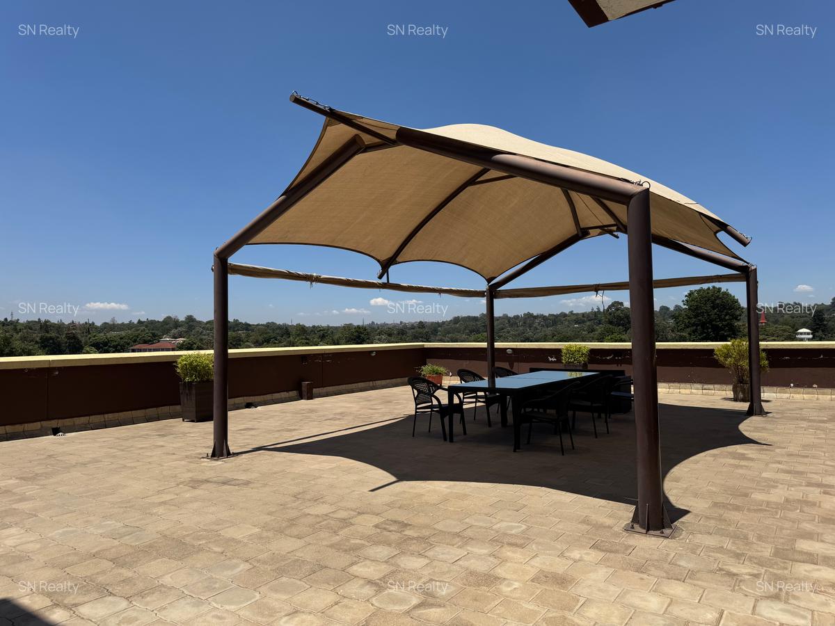 Furnished 3 Bed Apartment with En Suite in Riverside - 19