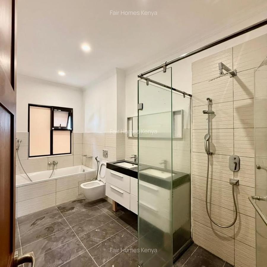 4 Bed Townhouse with En Suite at Kaputei Gardens - 10