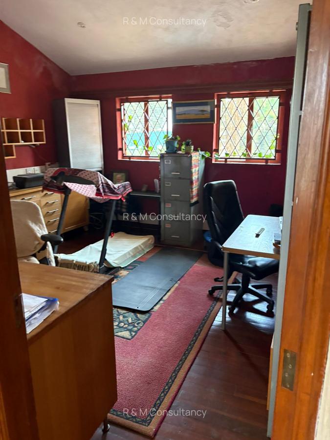 6 Bed House with En Suite at Runda Drive - 16