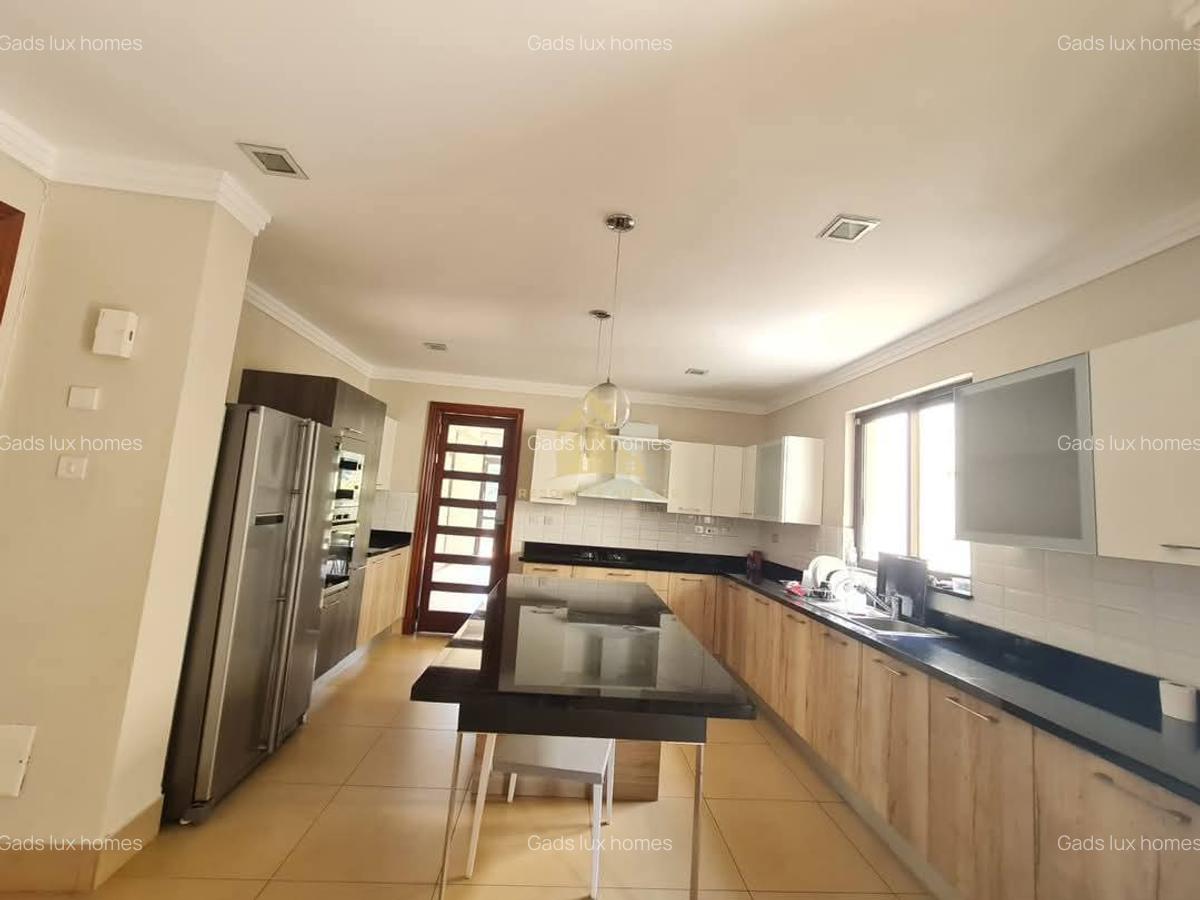 5 Bed Villa with En Suite at Karen - 18