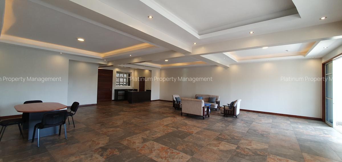 2 Bed Apartment with En Suite at Spring Valley - 19