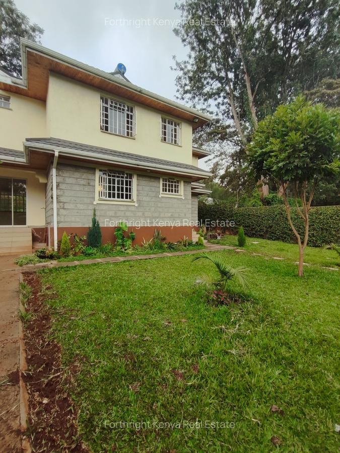 5 Bed House with En Suite at Hardy - 11