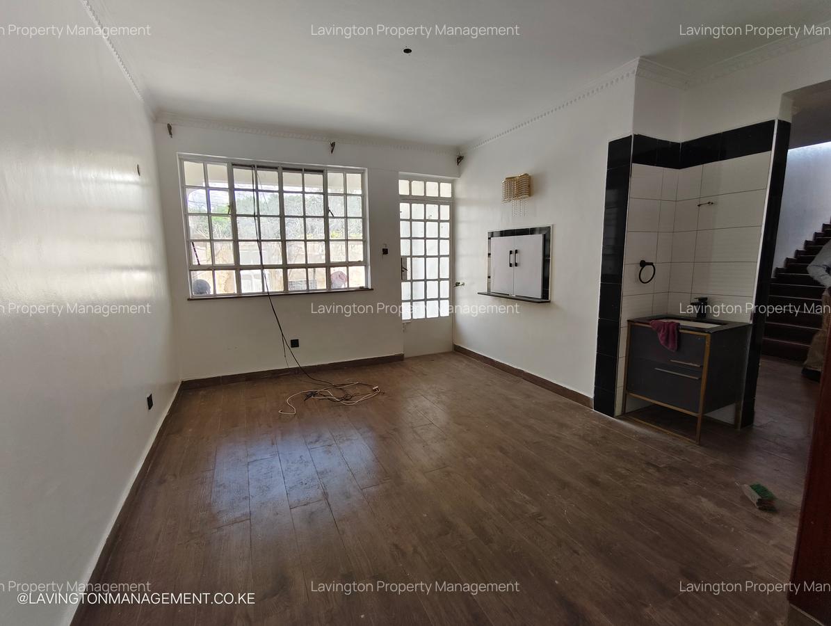 4 Bed Townhouse with En Suite at Lavington Green - 4