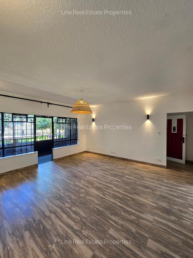 Serviced 3 Bed Apartment with En Suite in Kilimani - 10