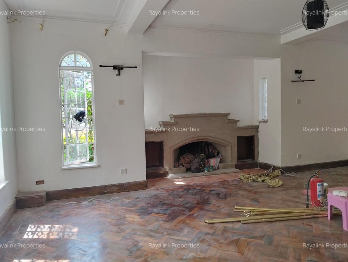 4 Bed House with En Suite at Karen - 20