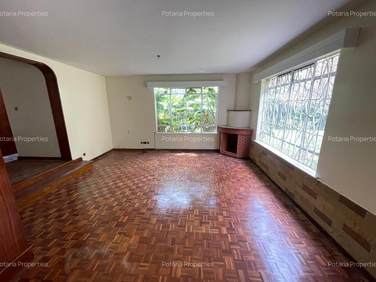 5 Bed House with En Suite in Kyuna - 4