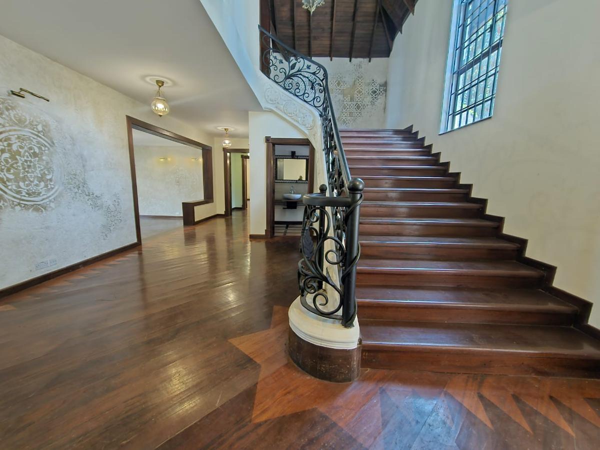 6 Bed House with En Suite at Old Kitisuru - 6