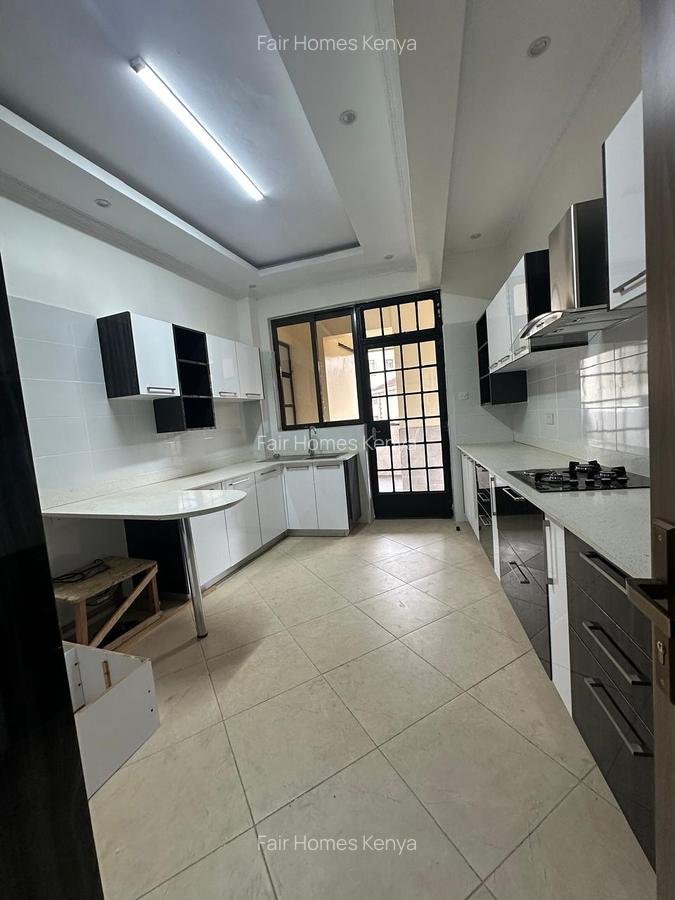 3 Bed Apartment with En Suite at Nyeri Road - 6