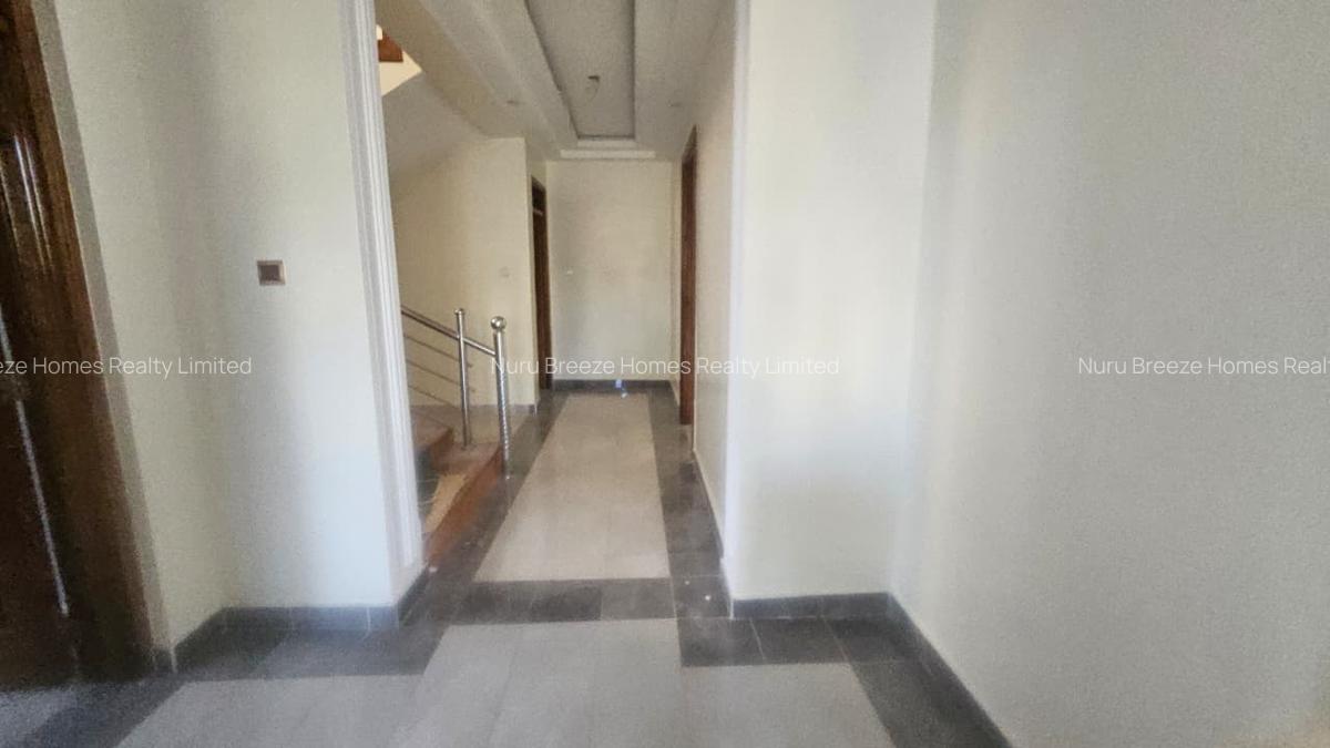 5 Bed Townhouse with En Suite in Kiambu Road - 18