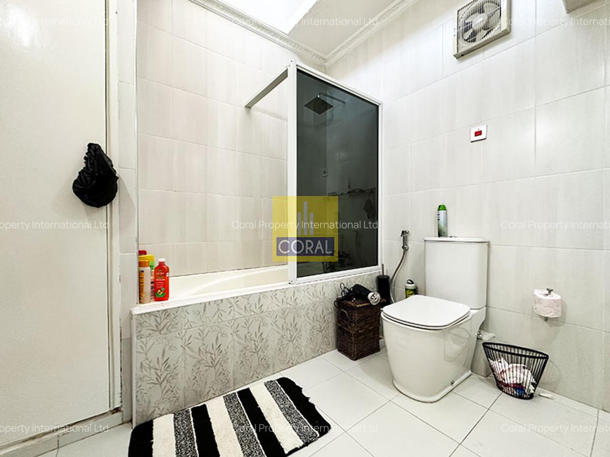 4 Bed Townhouse in Westlands Area - 8