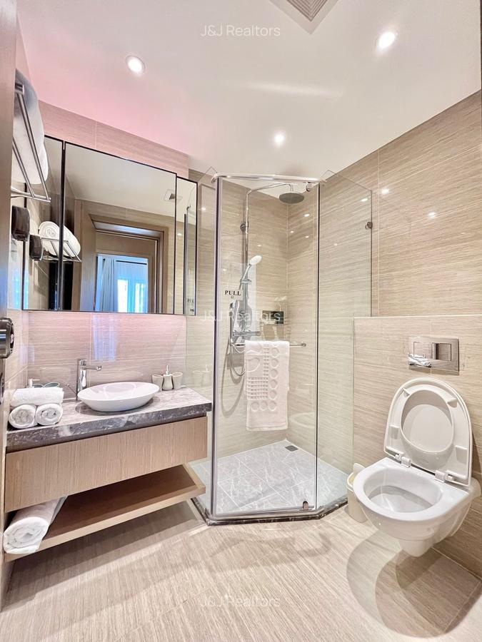 Serviced 2 Bed Apartment with En Suite in Westlands Area - 18
