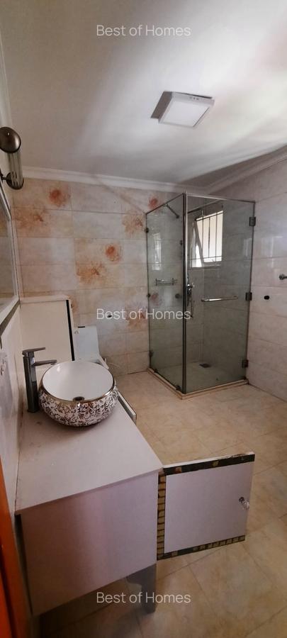5 Bed Townhouse with En Suite in Lavington - 7