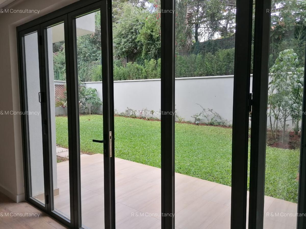 4 Bed Villa with En Suite at Two Rivers Mall - 12