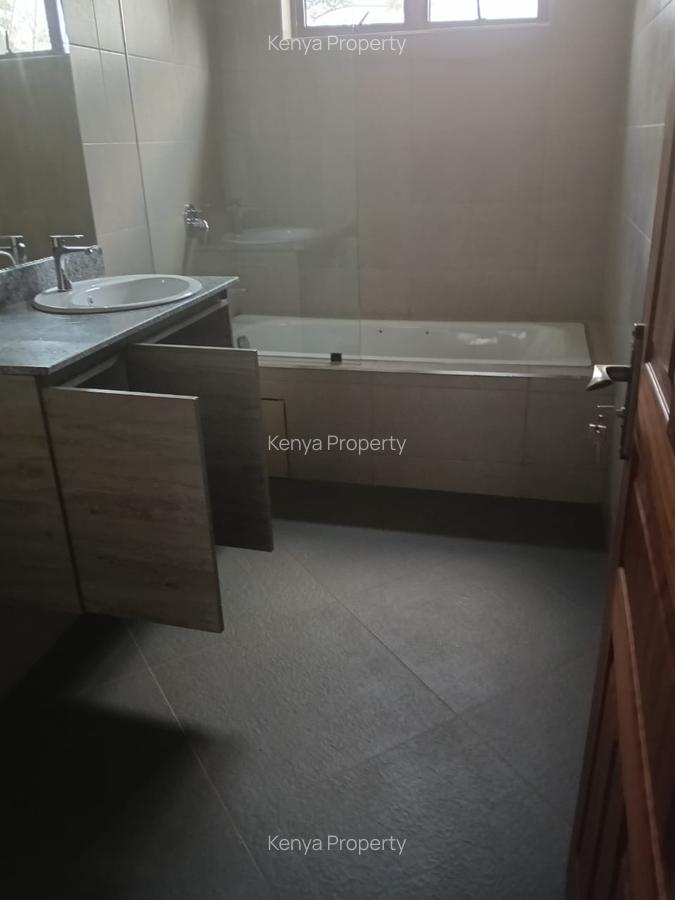 3 Bed Apartment with Swimming Pool in Kileleshwa - 10