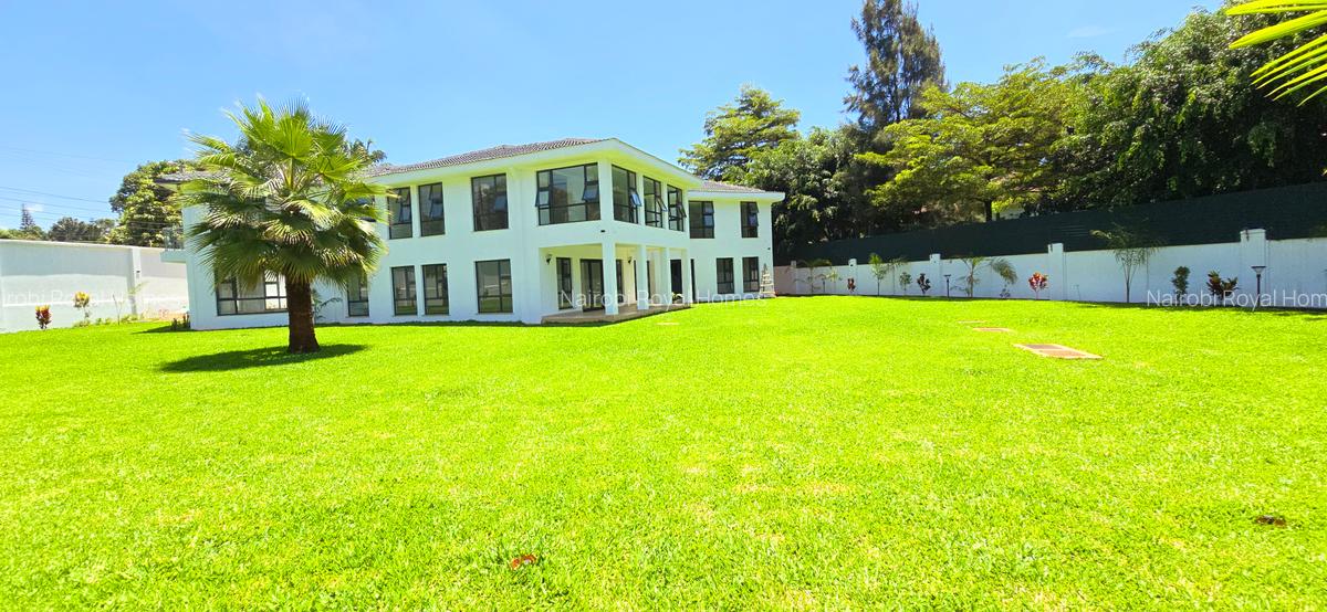 10 Bed House with En Suite at Runda Road - 8