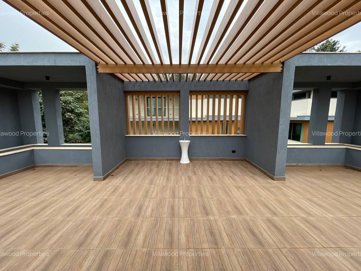 5 Bed Villa with En Suite in Lavington - 7