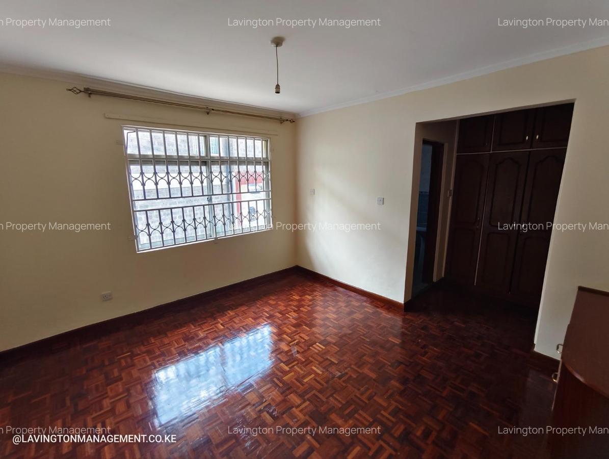 4 Bed Townhouse with En Suite at Lavington Green - 9