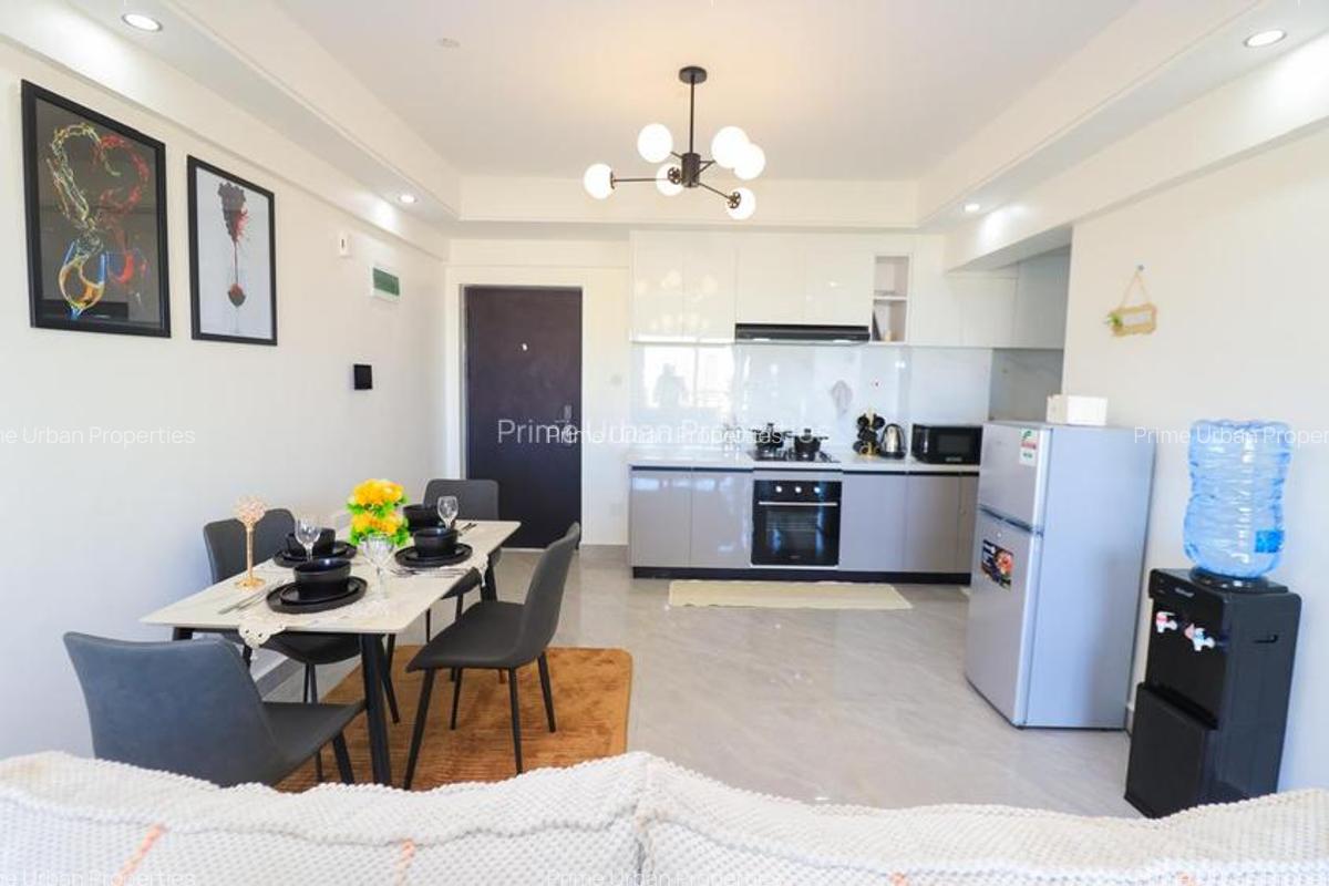 Serviced 2 Bed Apartment with En Suite in Westlands Area - 13