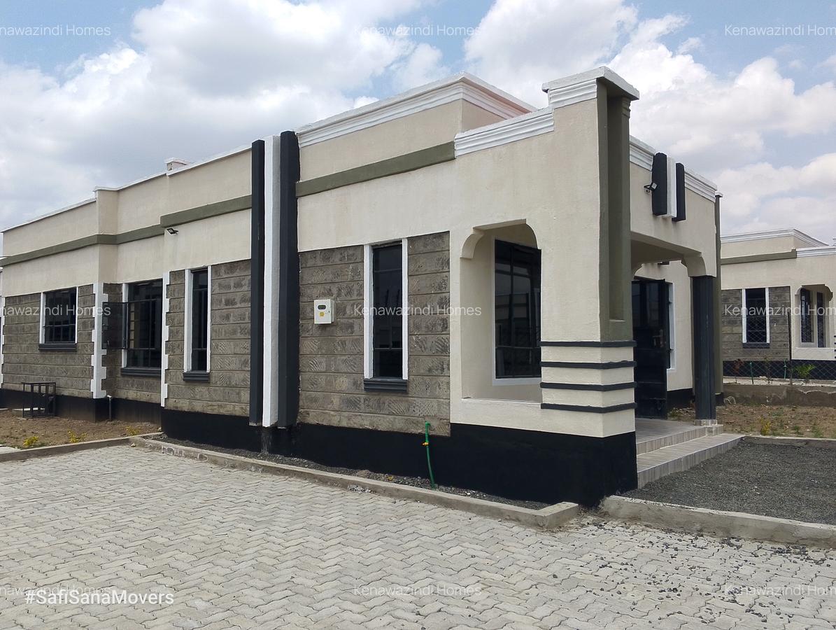 3 Bed House with En Suite at Acacia - 3
