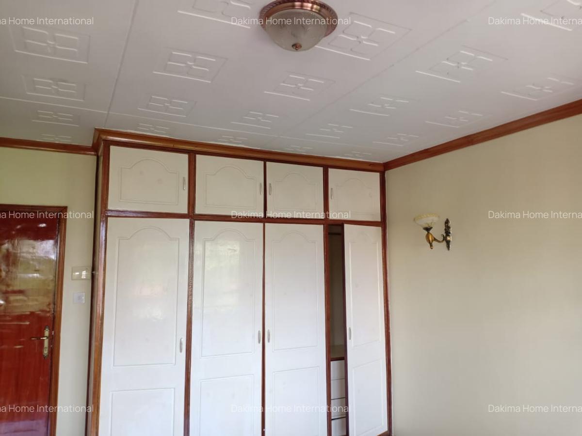 5 Bed House with En Suite in Kitisuru - 10