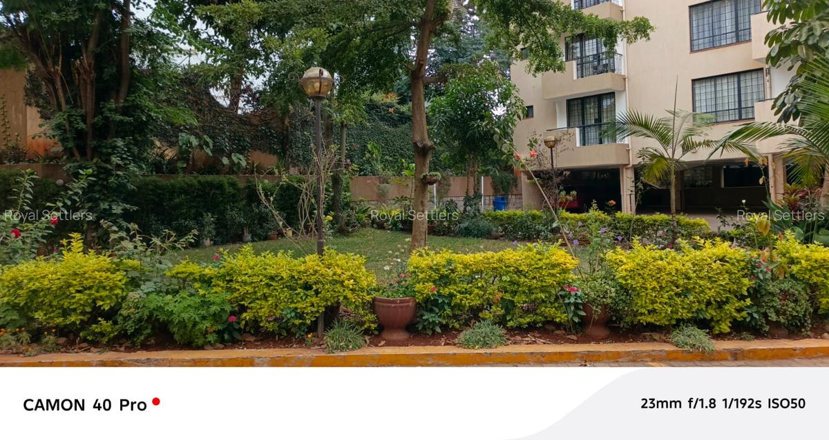 3 Bed Apartment with En Suite at Rhapta Rd - 19