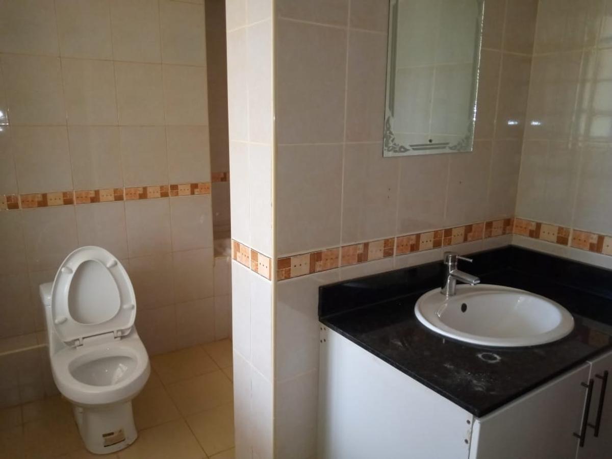 5 Bed Townhouse with En Suite in Kiambu Road - 6