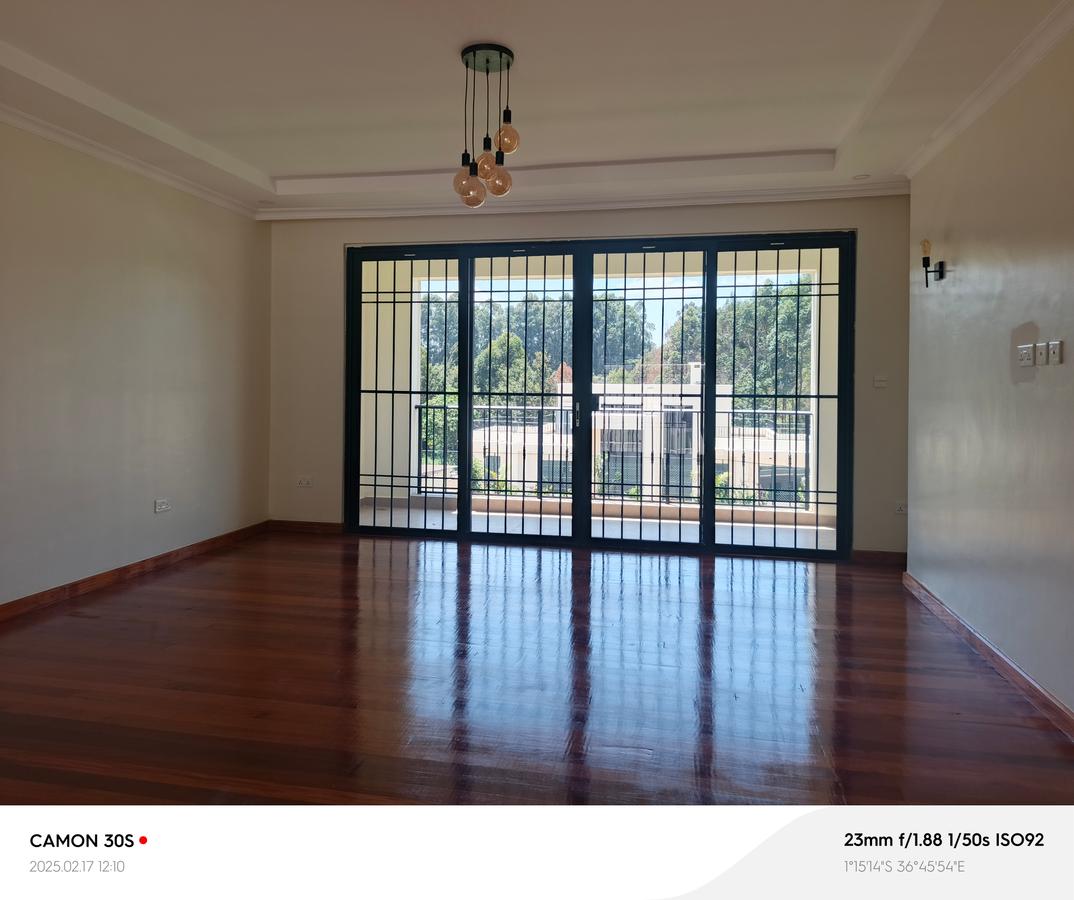 6 Bed Townhouse with En Suite in Loresho - 13