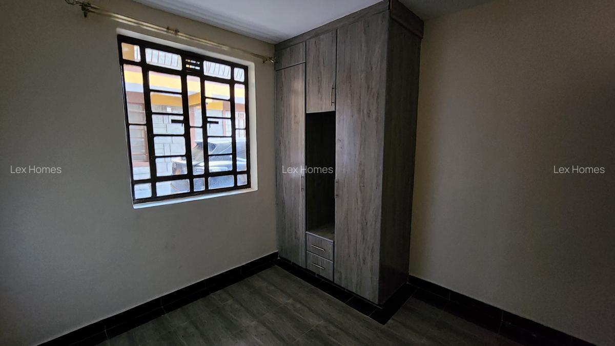 3 Bed Apartment with En Suite at Laiser - 14