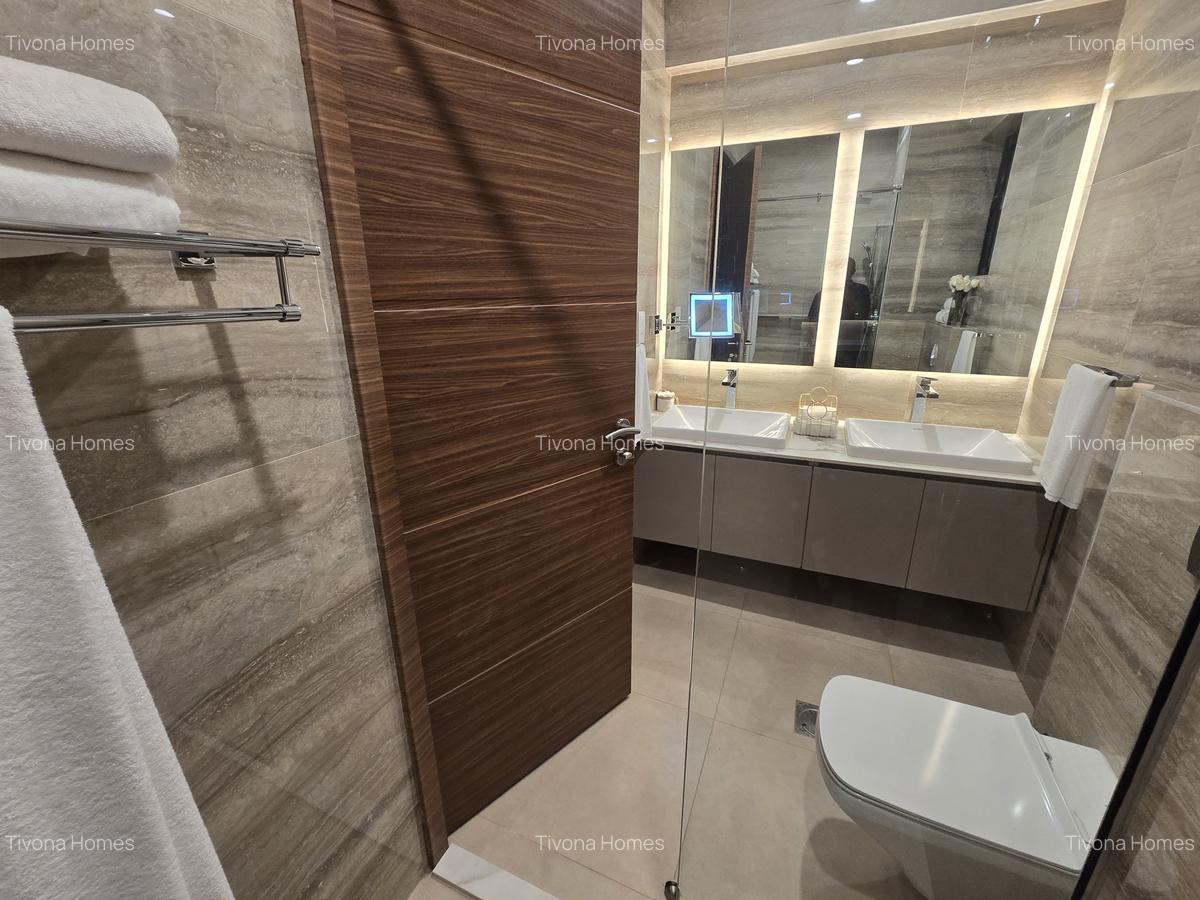 2 Bed Apartment with Swimming Pool in Riverside - 8