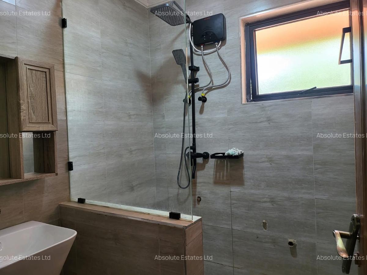 4 Bed House with En Suite in Loresho - 5